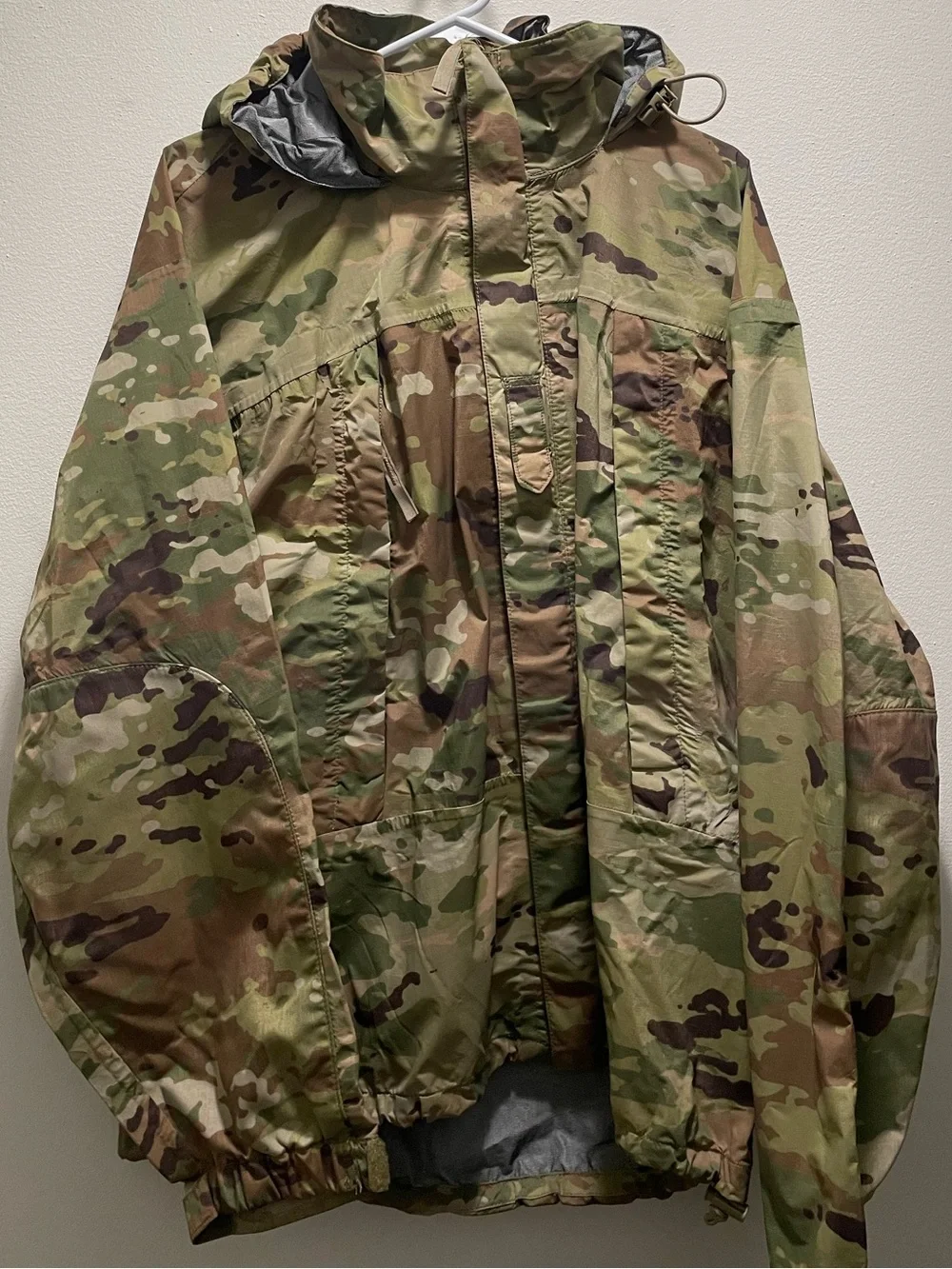 USGI OCP PARKA MEDIUM REGULAR ECWCS GEN III LVL 6 Cold Weather